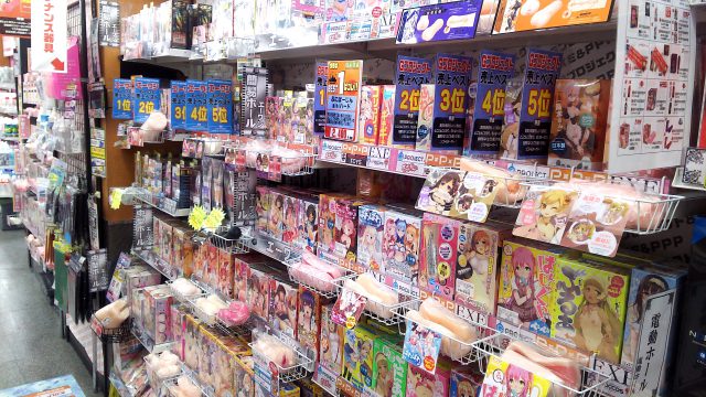 アダルトグッズ売場、オナホ売場②