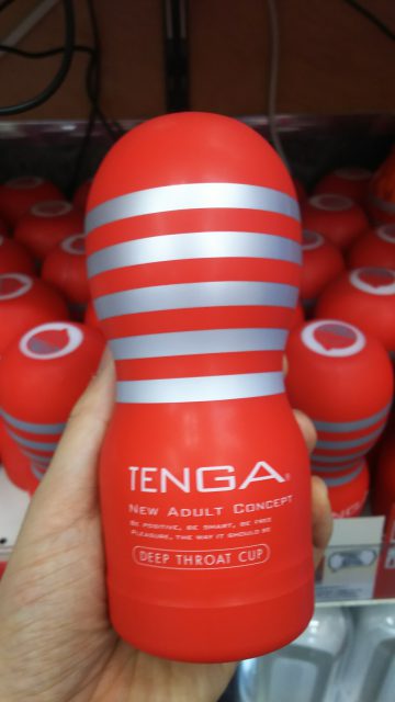 信長書店のアダルトグッズ・大人のおもちゃ売場で好評販売中のTENGA！