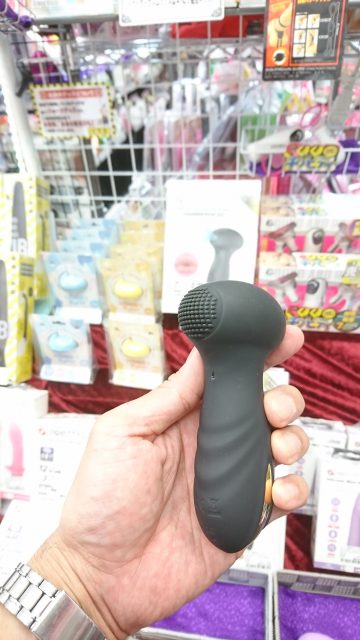 アダルトグッズ、大人のおもちゃ、LOVE TOYS、ローター、バイブのお求めは信長書店梅田東通店へ