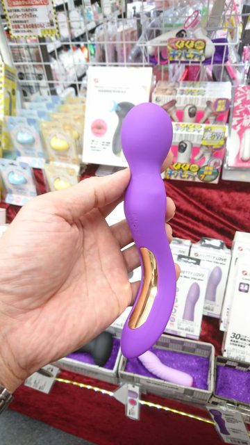 アダルトグッズ、大人のおもちゃ、LOVE TOYS、ローター、バイブのお求めは信長書店梅田東通店へ